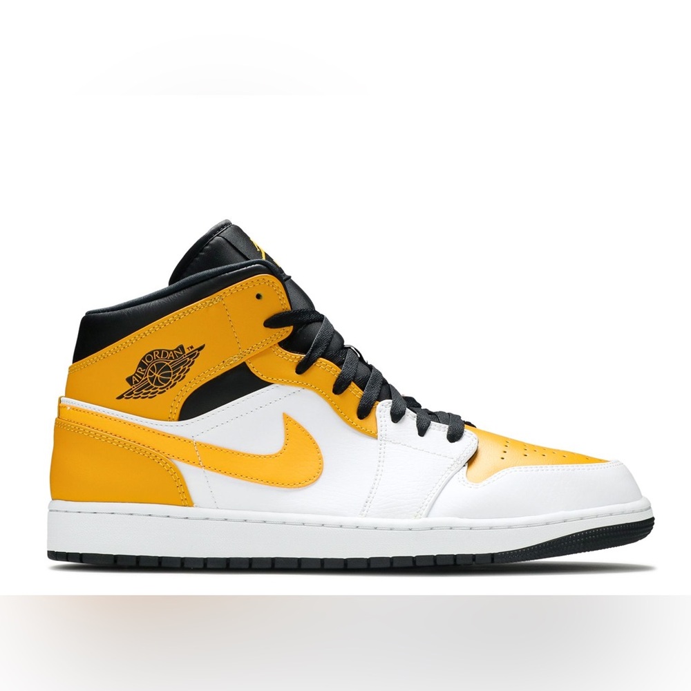 Air Jordan 1 Mid 'University Gold'